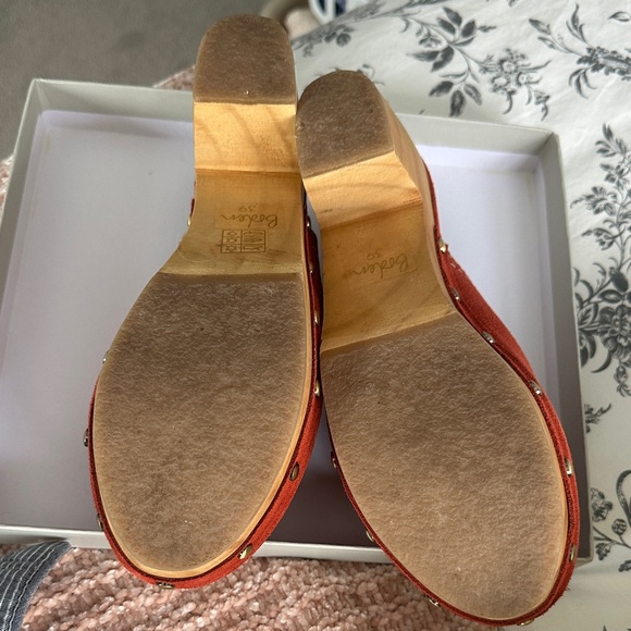 Boden Suede Mules with Wooden Heel 39 - Picture 4 of 6